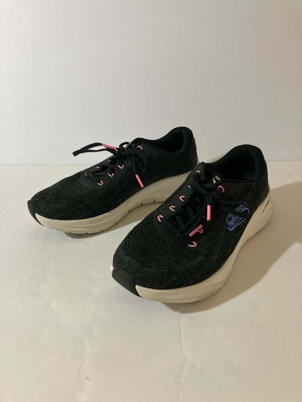 Skechers Arch Fit 2.0 Rich Vision Black Multi Sneakers